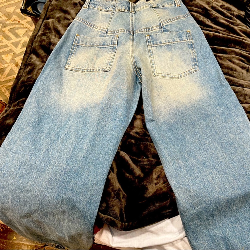 Zara baggy jeans size 10 excellent condition New without tags